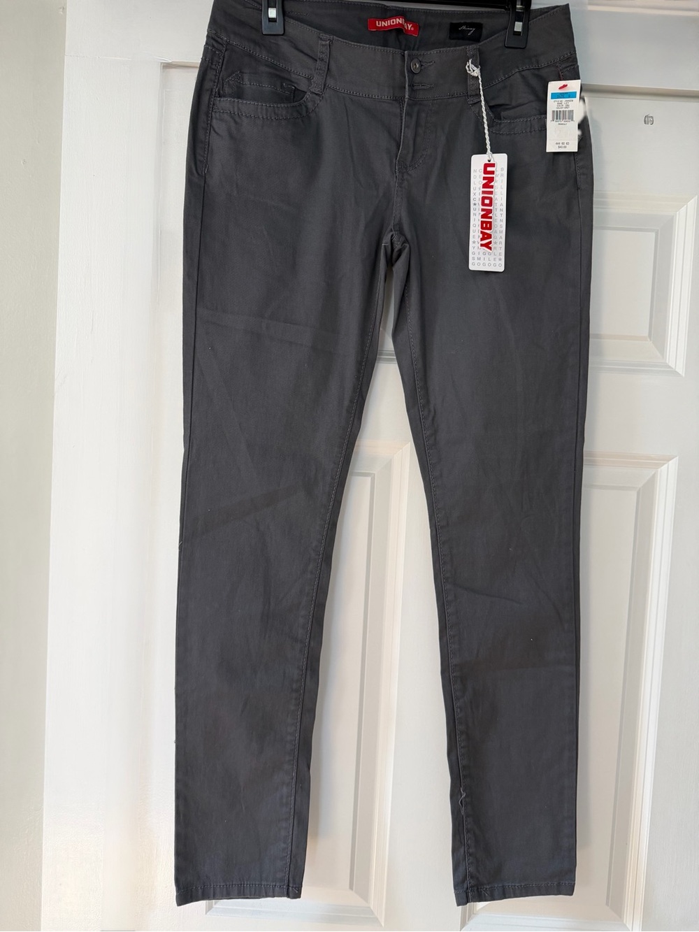 UNIONBAY Women's Charcoal Skinny Jeans